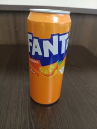 Fanta dobozos
